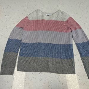 Cute Childrens Place sweater/knit!